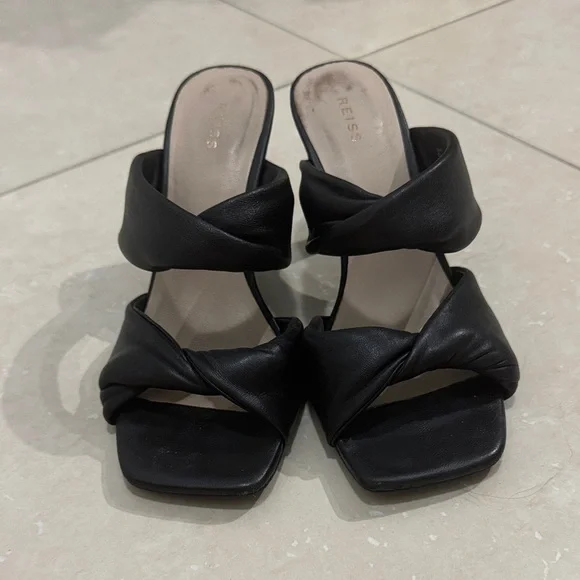 Reiss Black Eliza Sandal - Picture 4 of 10